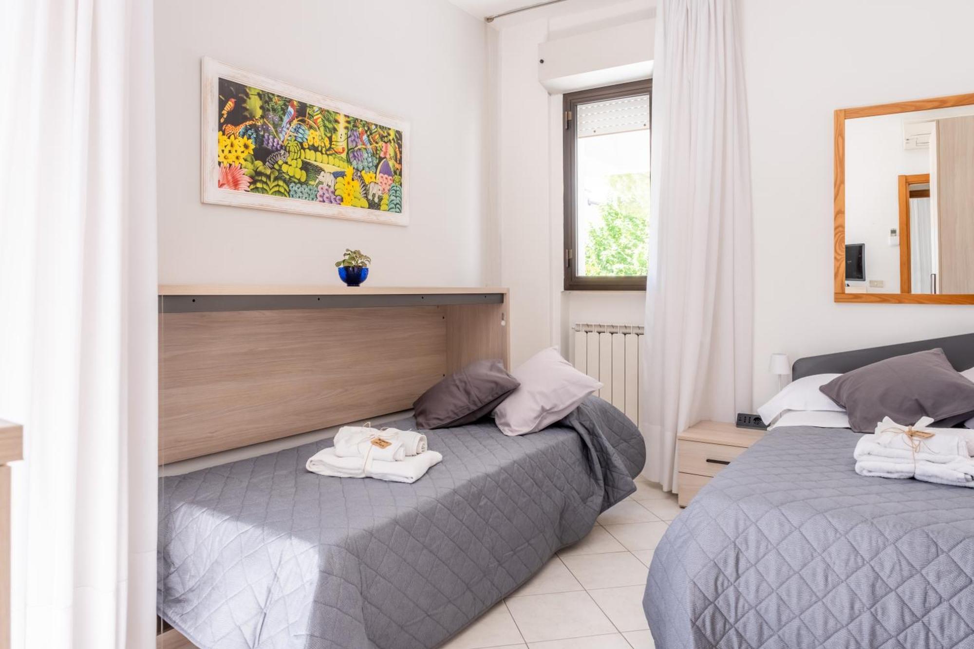 Apartment Carinzia - Solo Il Mare Davanti Dal 1982 Riccione